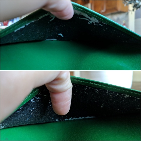 ⛔SOLD⛔Louis Vuitton Green Epi Checkbook Wallet - Picture 5 of 6